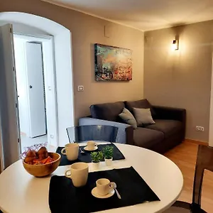 Petruzzelli Appartamento Bari
